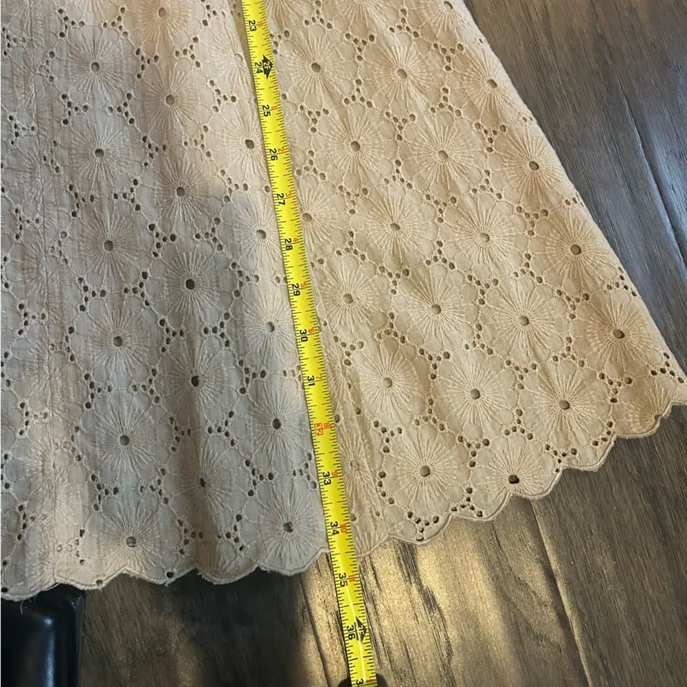 Guess Cream Eyelet Embroidered Lace-Up Dress Size 4 Feminine Chic - Picture 8 of 9